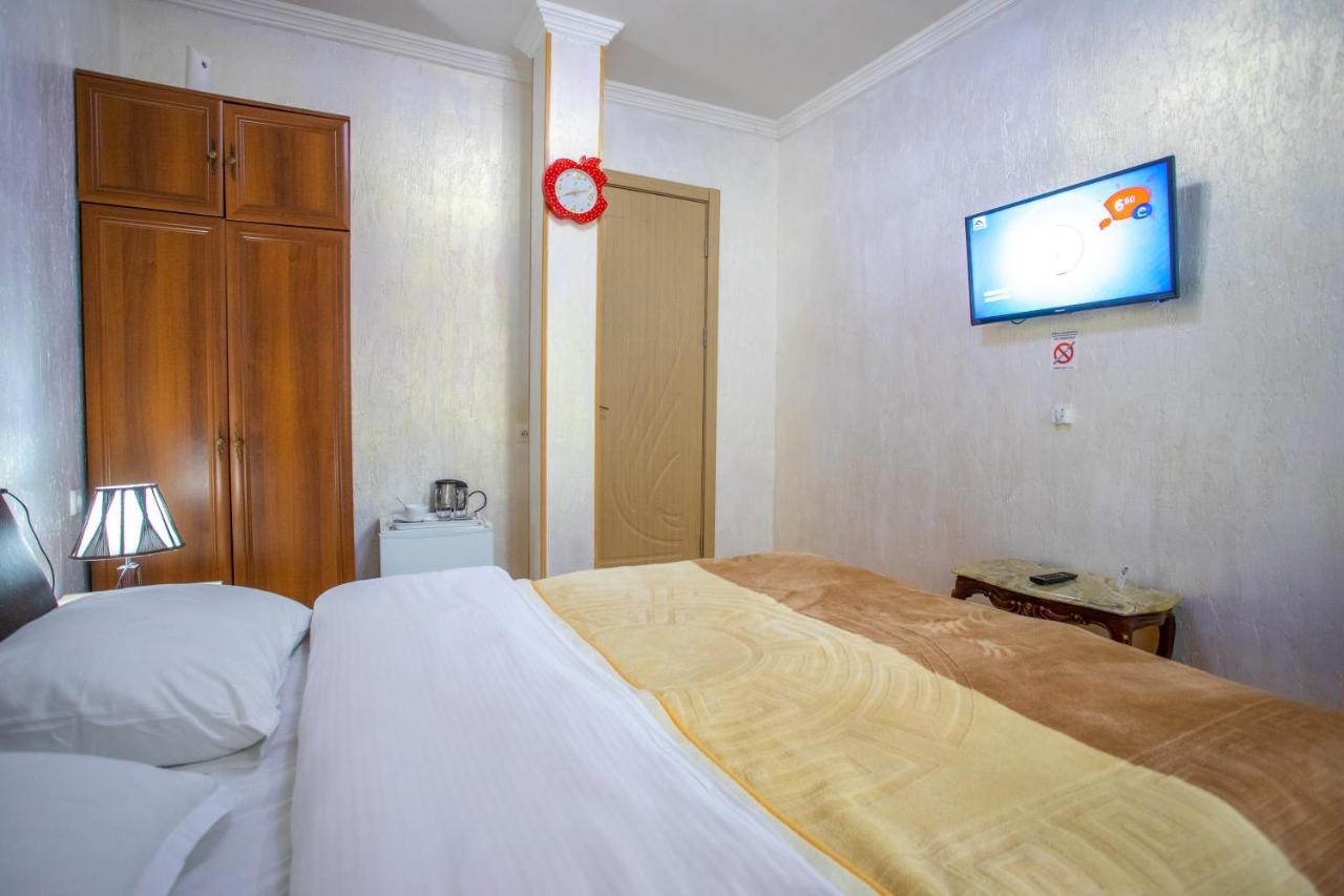 Hotel Mkudro Kutaisi Exterior photo